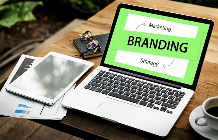 branding-vs-marketing-on-a-laptop-screen