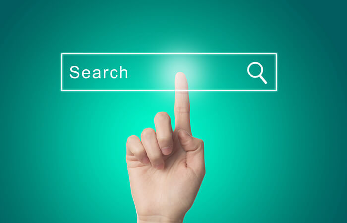 Finger-touching-a-search-bar-content-marketing-checklist