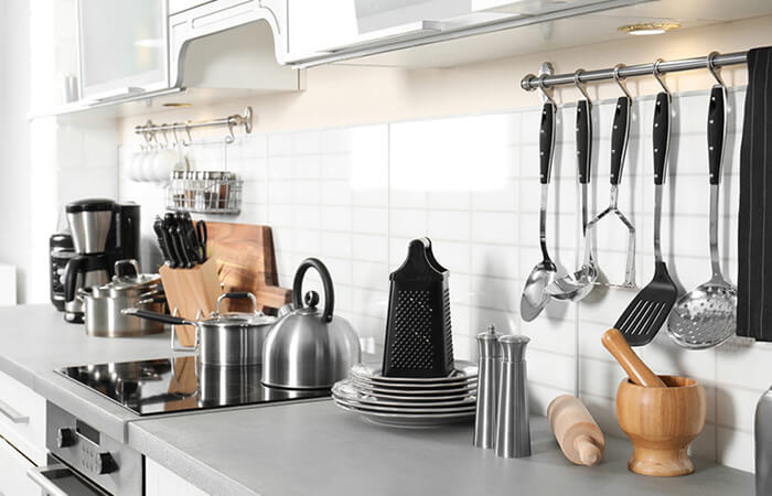 A-variety-of-kitchen-gadgets-on-a-kitchen-counter